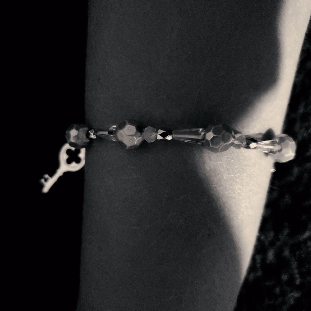 Handmade bracelets - Picture 2 of 2